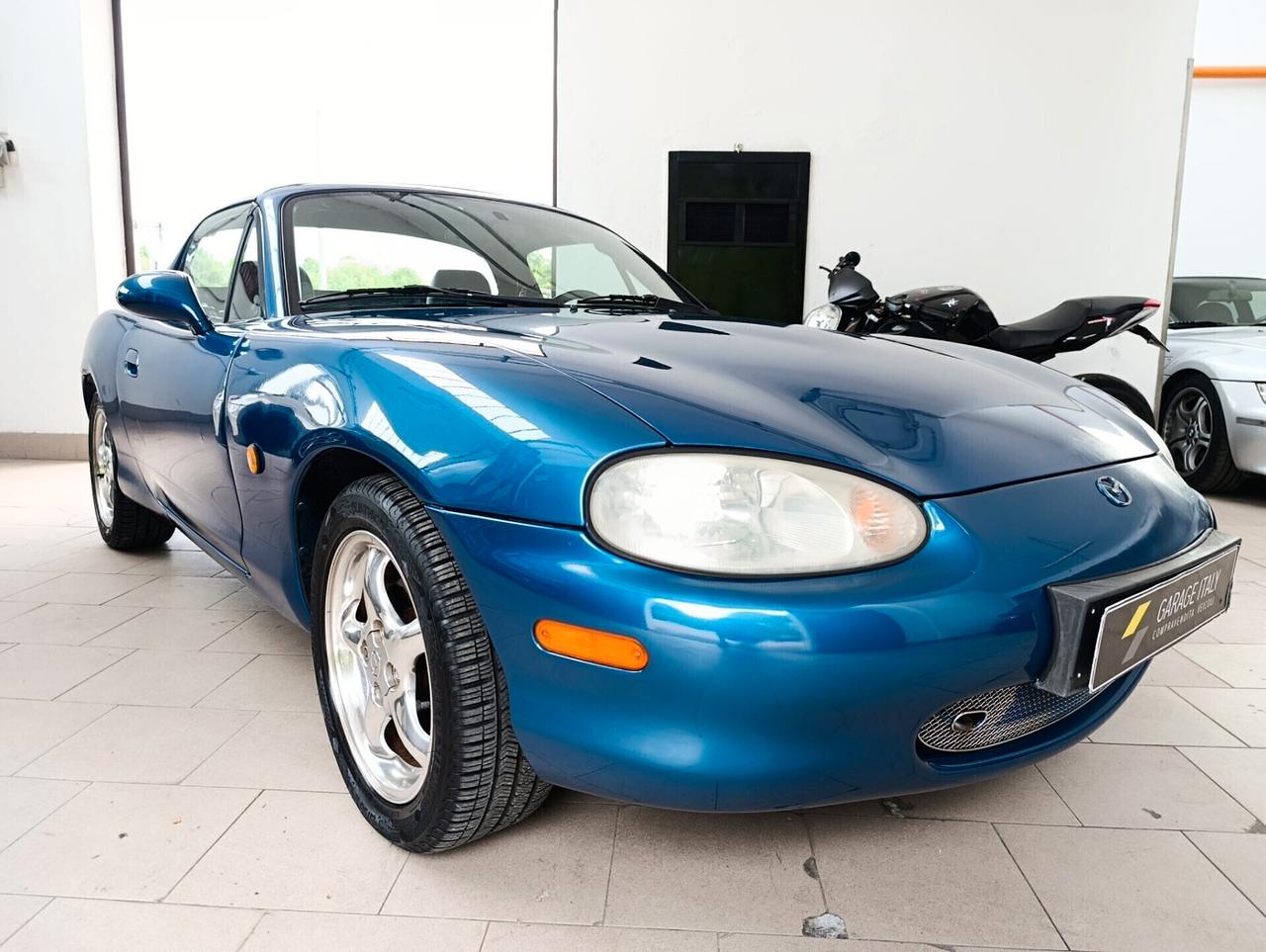 Mazda MX-5 1.8i 16V cat 10th Anniversary HARD TOP