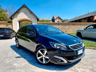 Peugeot 308 BlueHDi 120cv GT LINE ADATTA A NEOPATENTATI