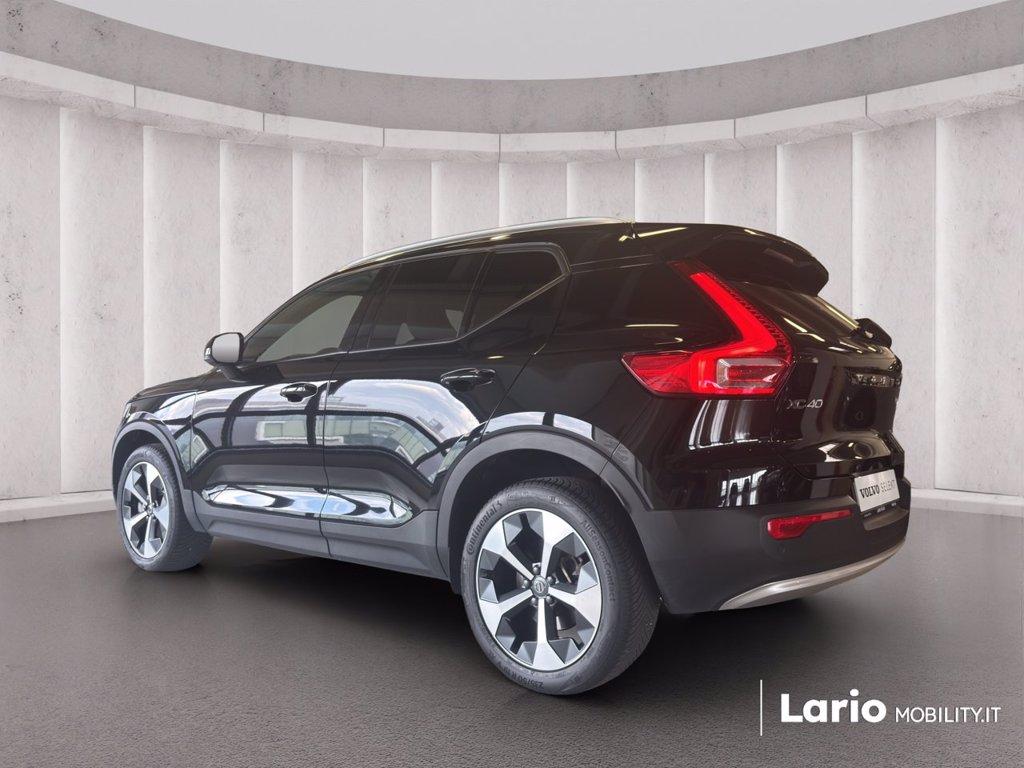VOLVO XC40 2.0 b3 Core auto del 2024