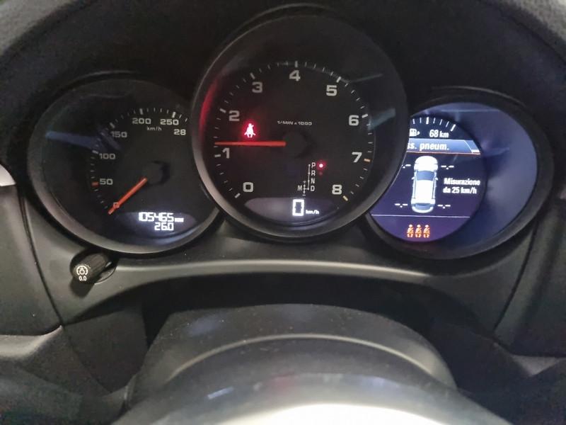 PORSCHE MACAN 2.0 Autom.