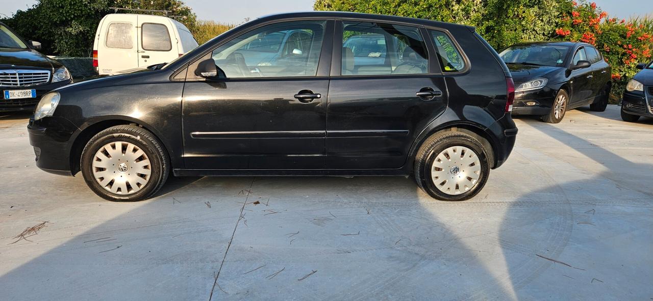Volkswagen Polo 1.2/64CV 12V 5p. Trendline