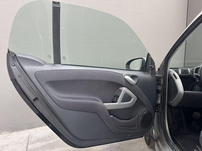 smart fortwo 1.0 mhd Passion 71cv NEOPATENTATI