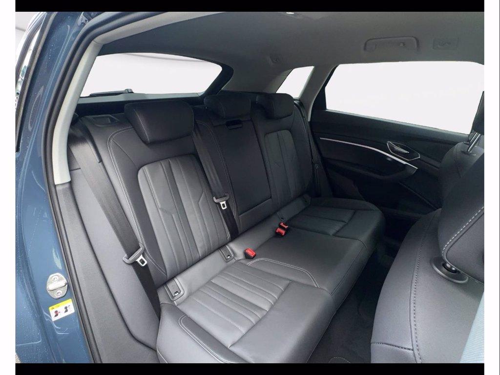 AUDI Q8 e-tron 55 business advanced quattro del 2024