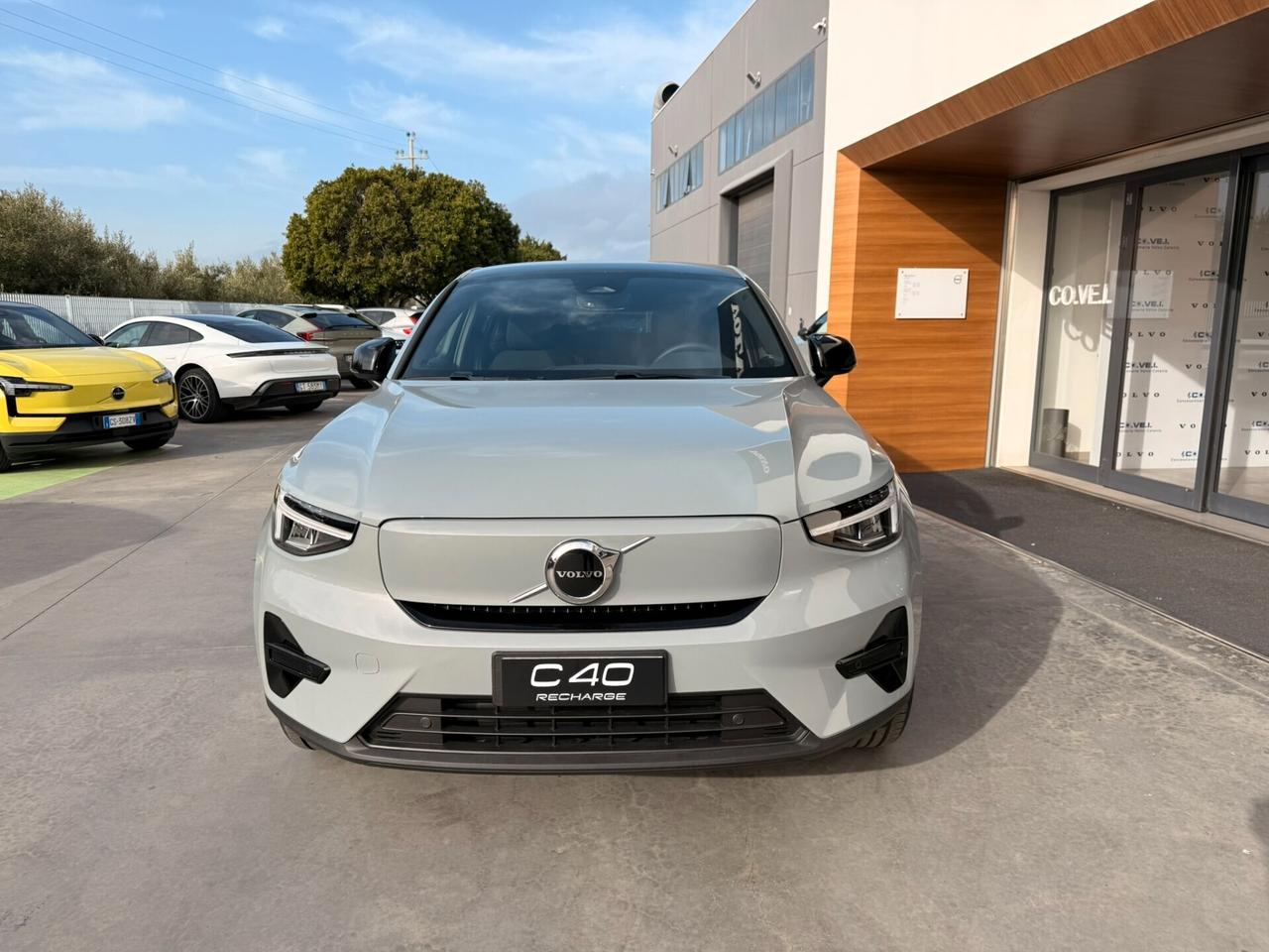 Volvo EC40 PLUS Single Motor standard range