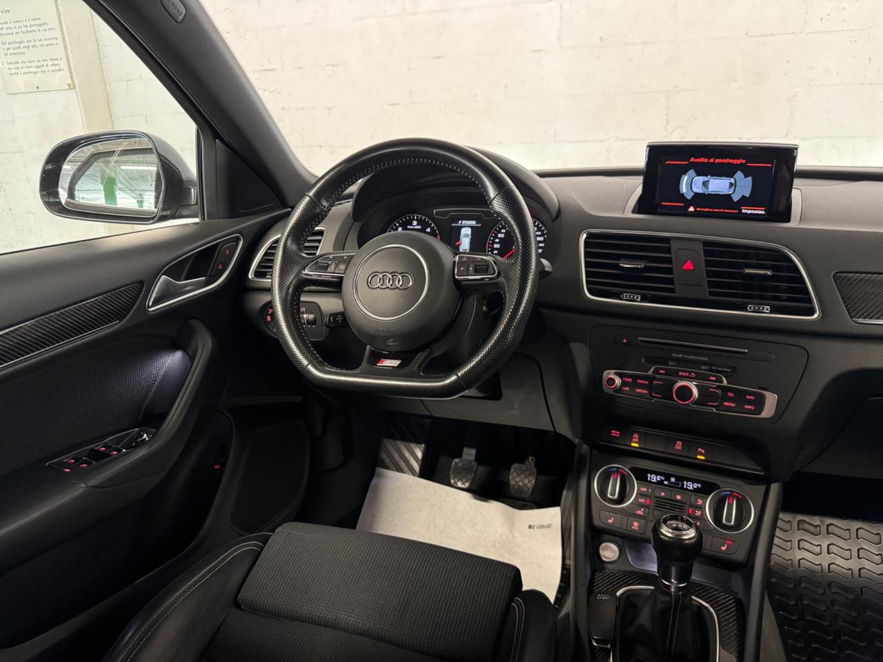 Audi Q3 2.0 TDI 150 CV S line Edition Competition