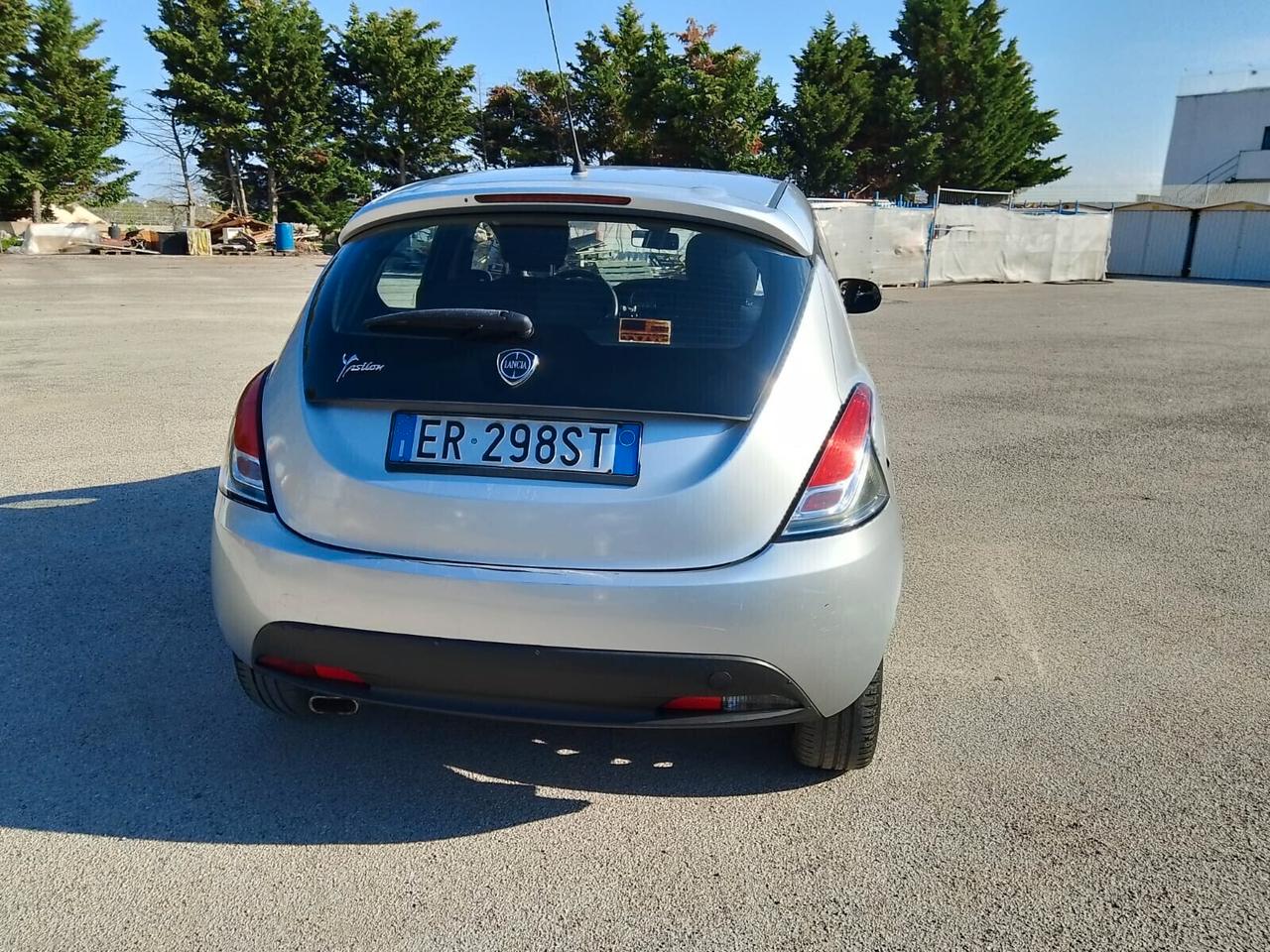 Lancia Ypsilon 1.2 GPL per commercianti