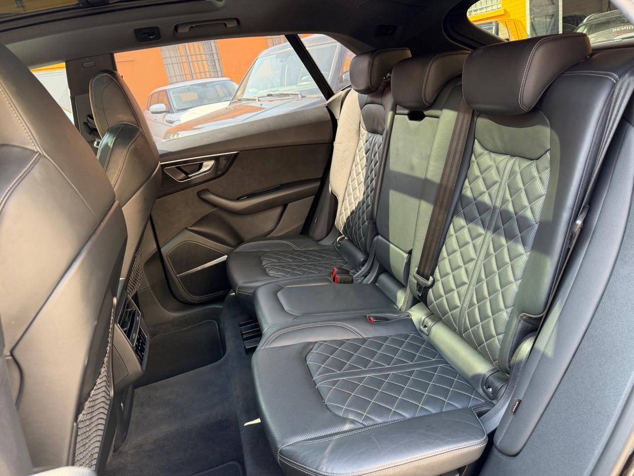 Audi Q8 50 3.0 tdi mhev Sport quattro tiptronic Extra Full