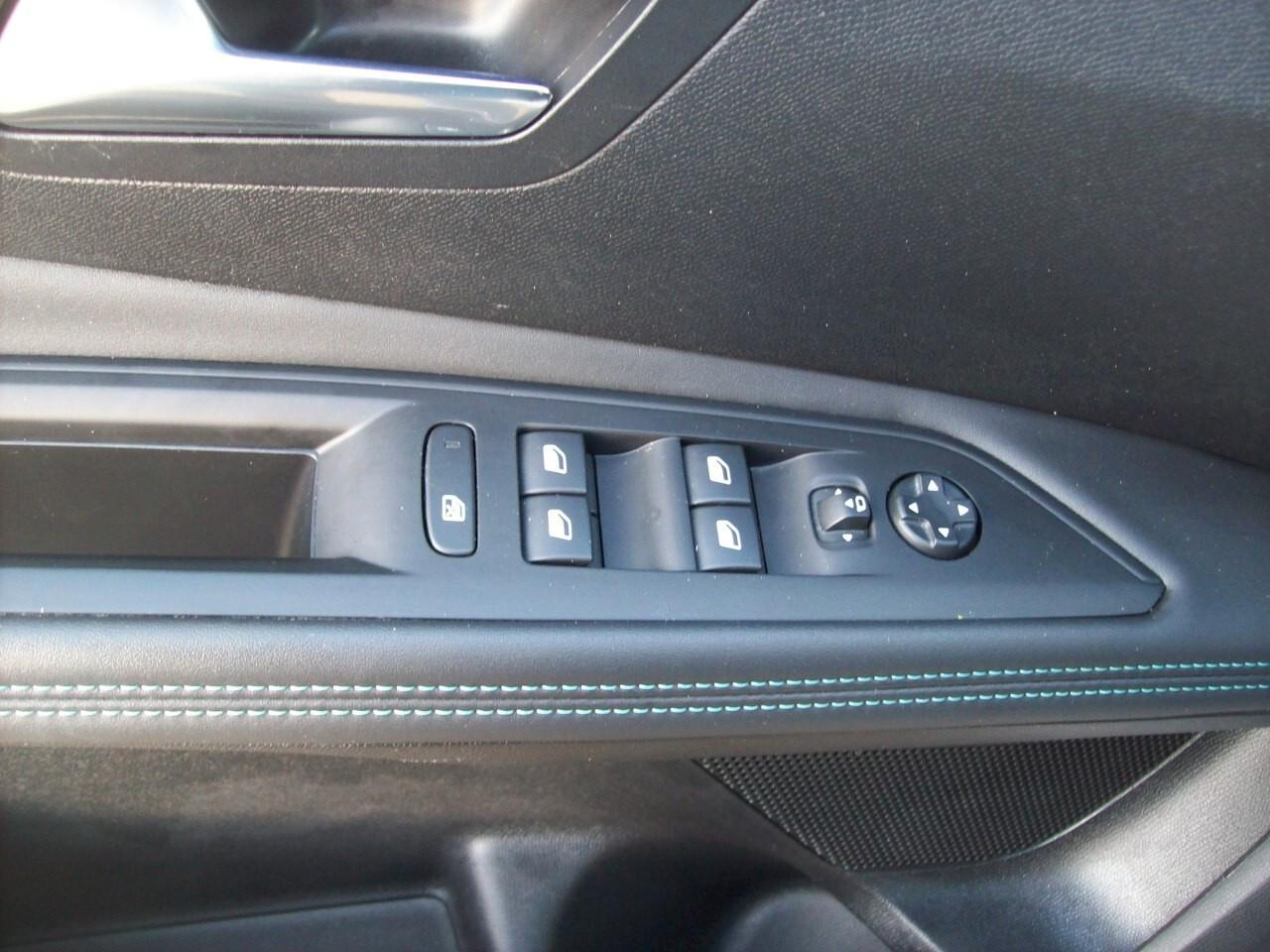 PEUGEOT 3008 1.5 BlueHDI CV.130 S&S ALLURE Pack "2022"