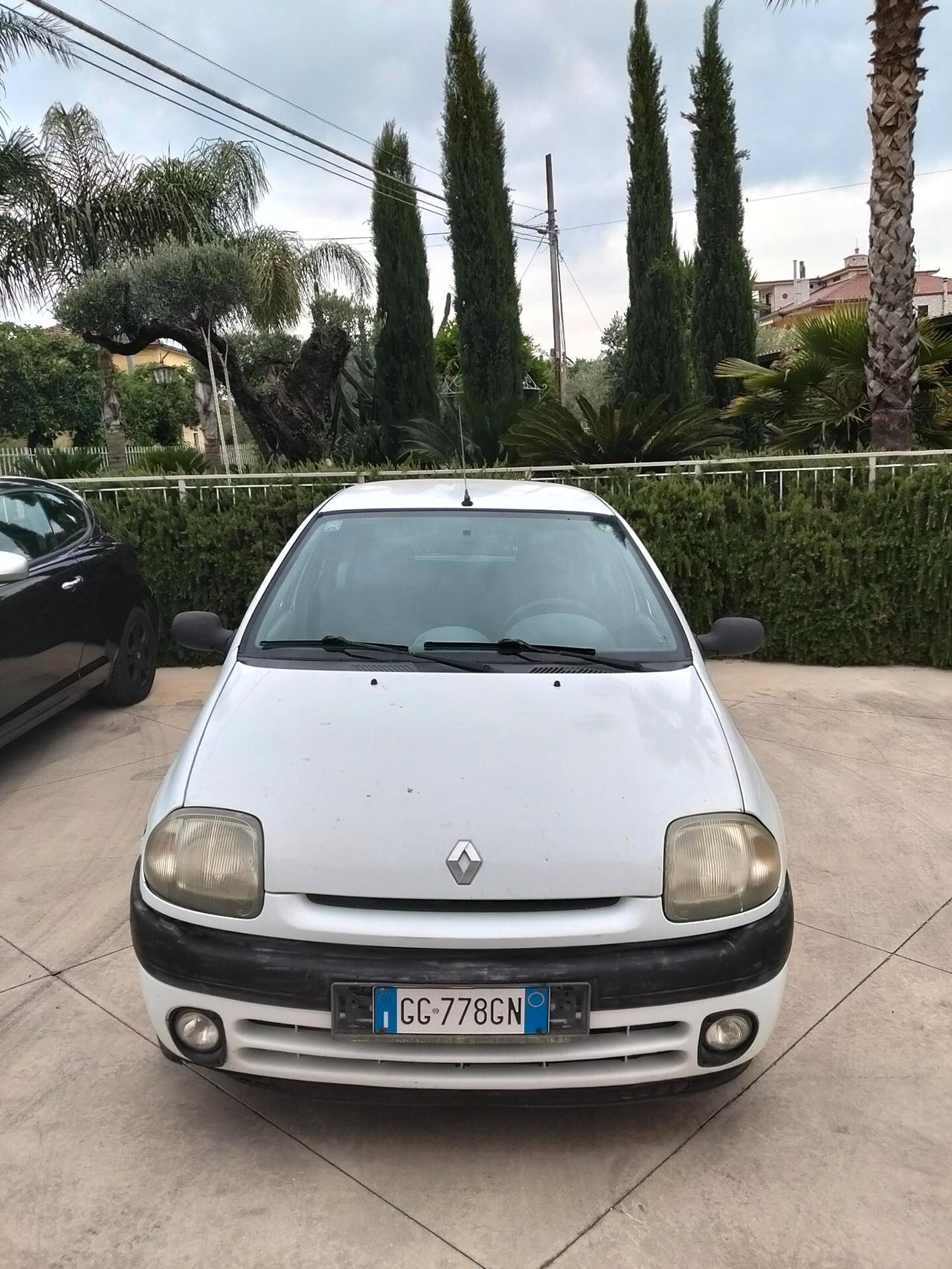 Renault Clio 1.2 cat 5 porte RT