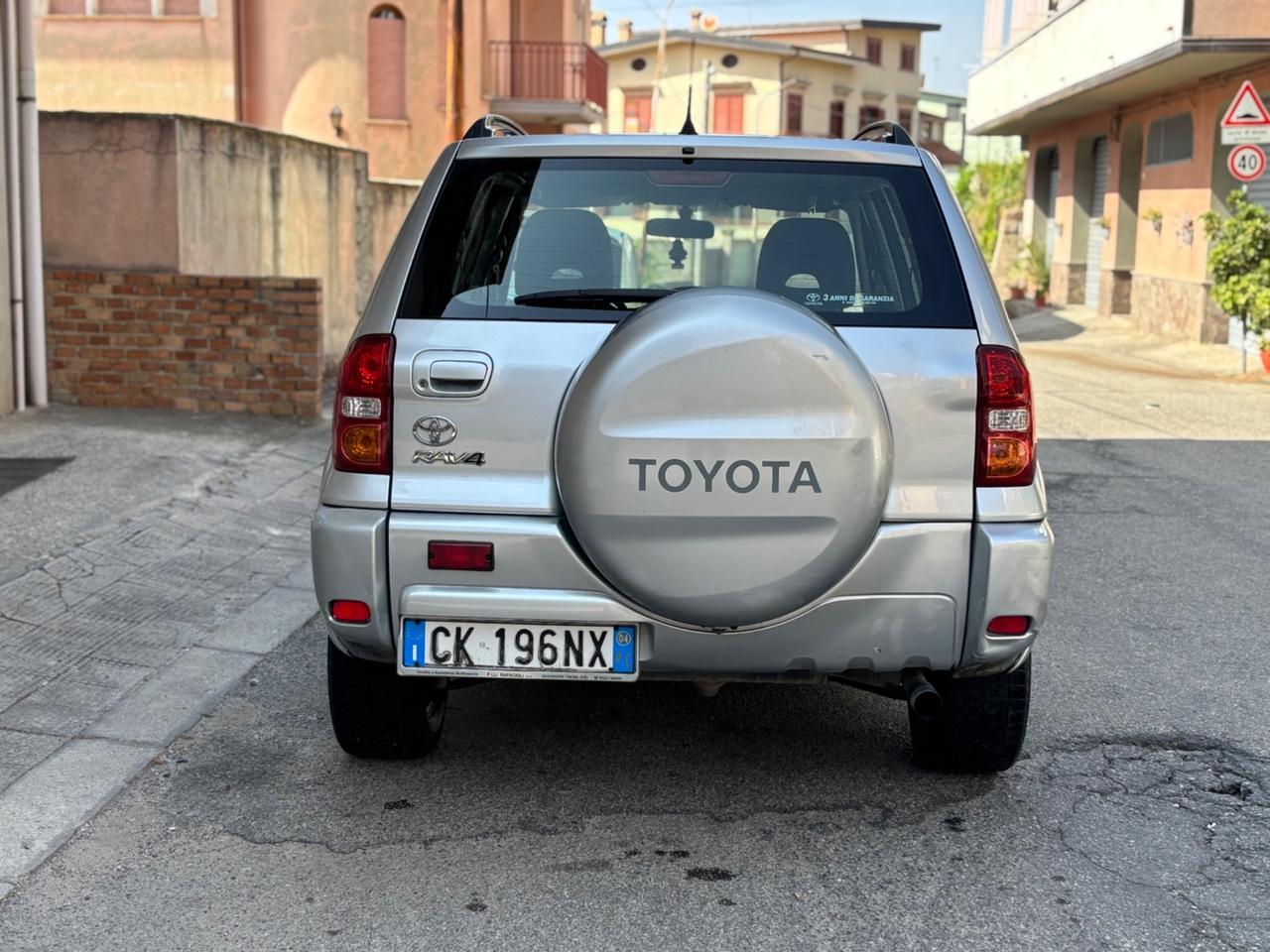 Toyota RAV 4 RAV4 2.0 Tdi D-4D cat 5 porte Sol