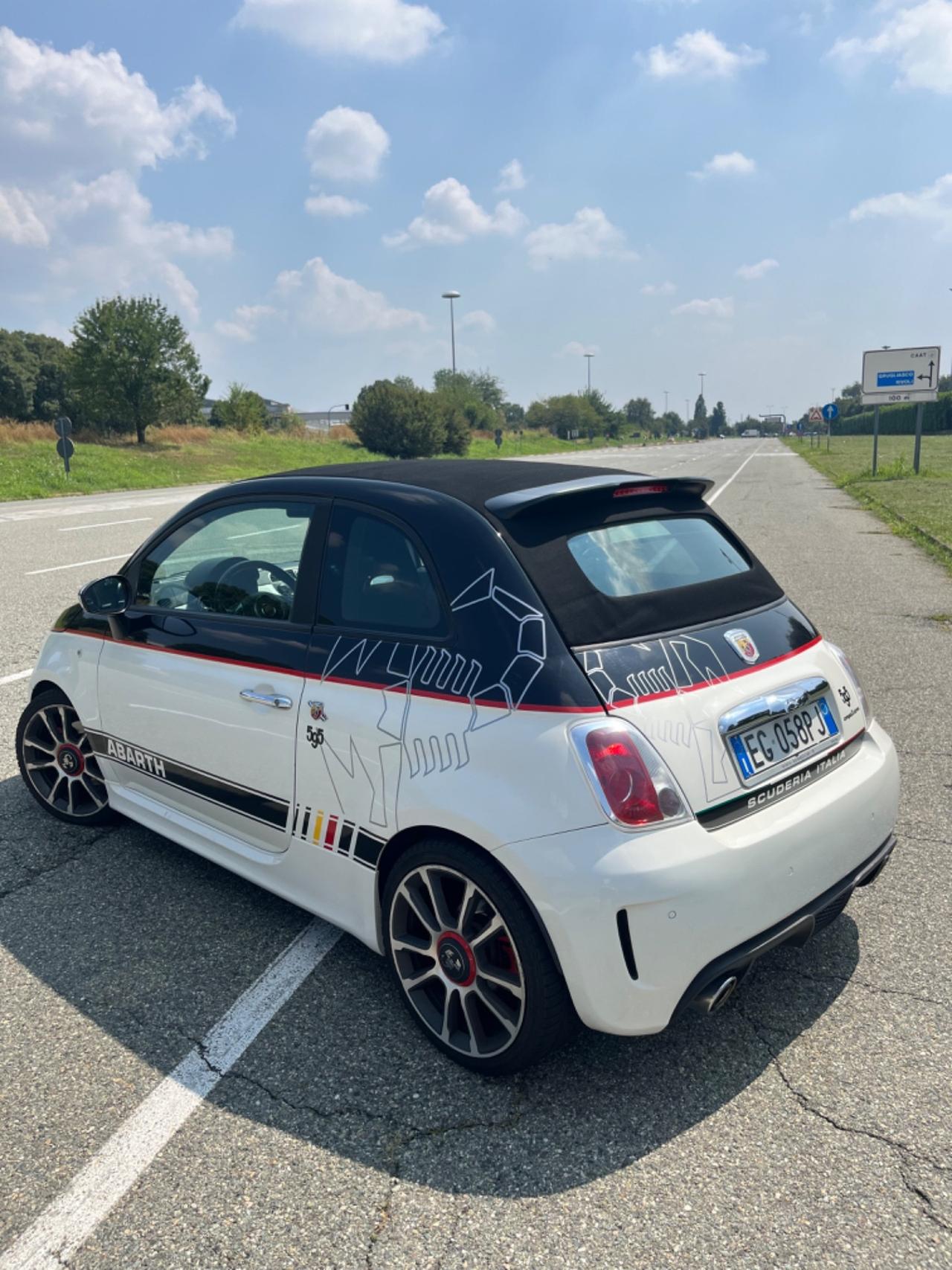 Abarth 500 C 1.4 Turbo T-Jet MTA Bicolore