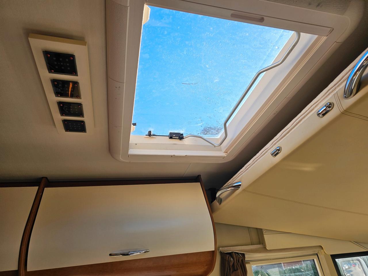 Arca Motorhome 3.0 Diesel 180CV.Nuov.o.2014