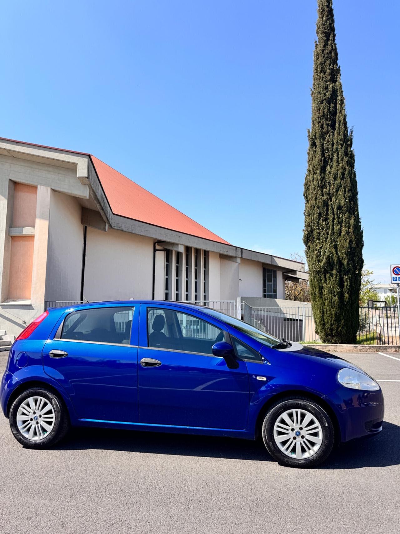 Fiat Grande Punto Grande Punto 1.3 MJT 75 CV 5 porte Dynamic
