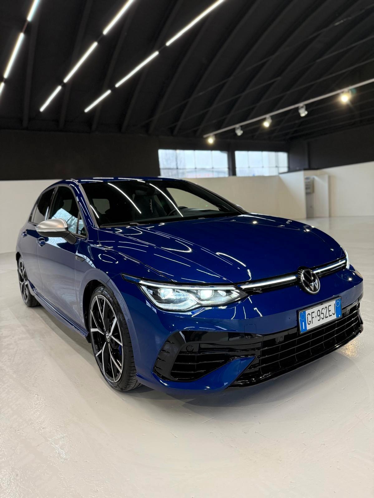 Volkswagen Golf R