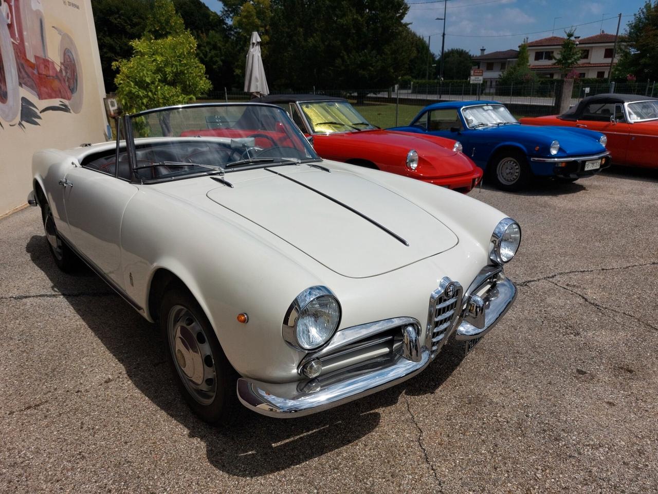 Alfa Romeo Giulietta Spider 1300 del 1960 ( la Seconda Serie )