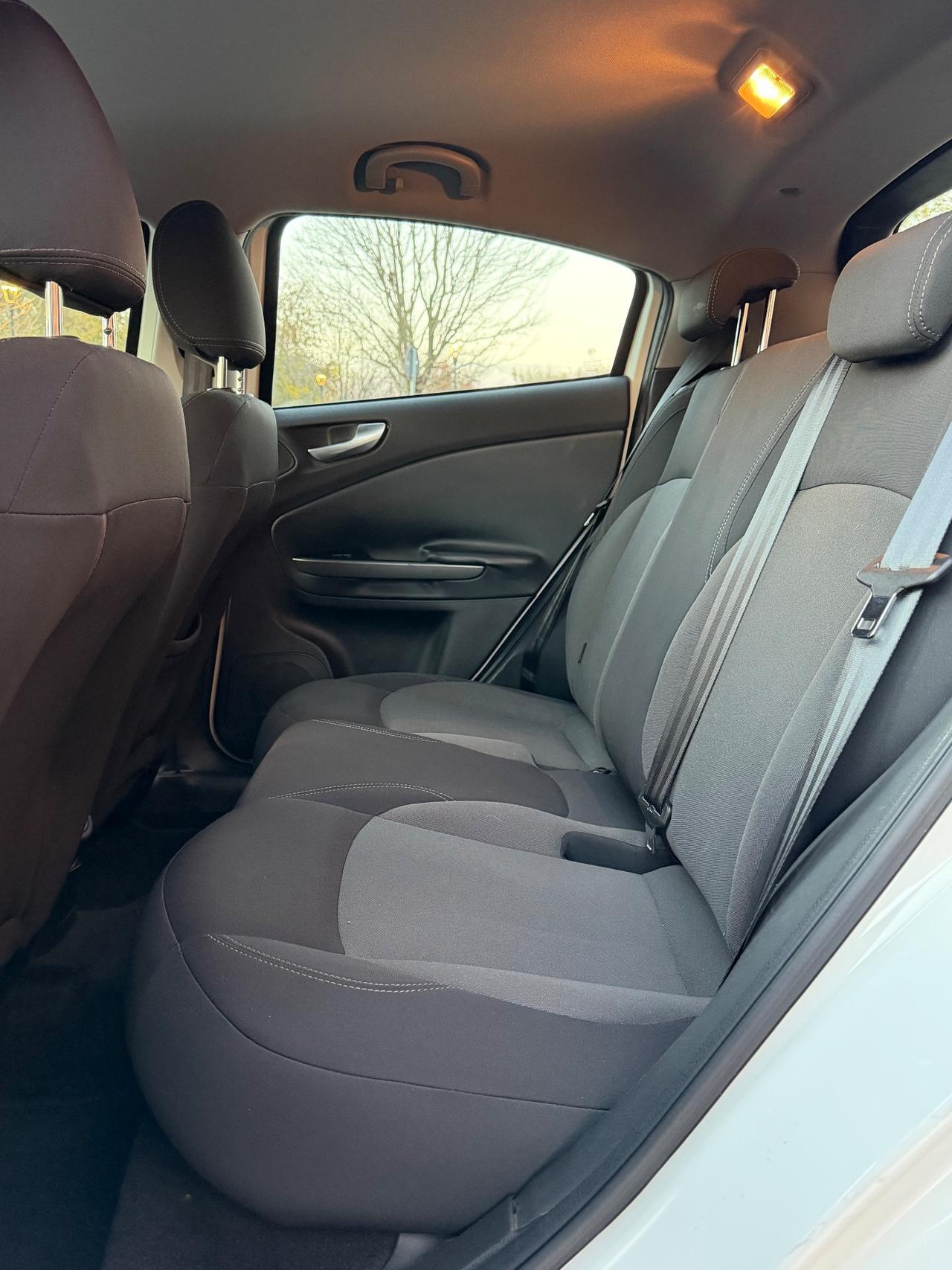 Alfa Romeo Giulietta 1.6 JTDm-2 105 CV