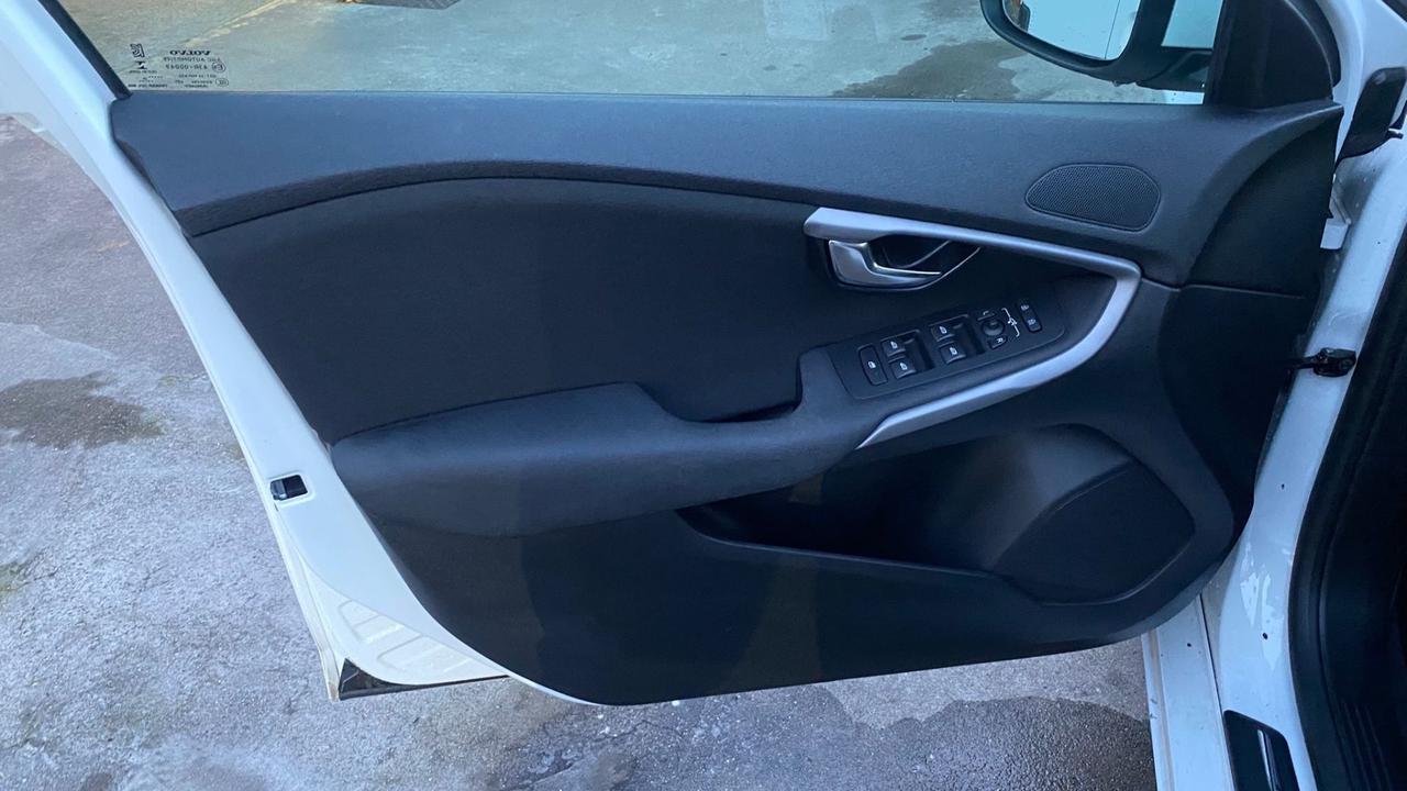 Volvo V40 D2 Business Plus