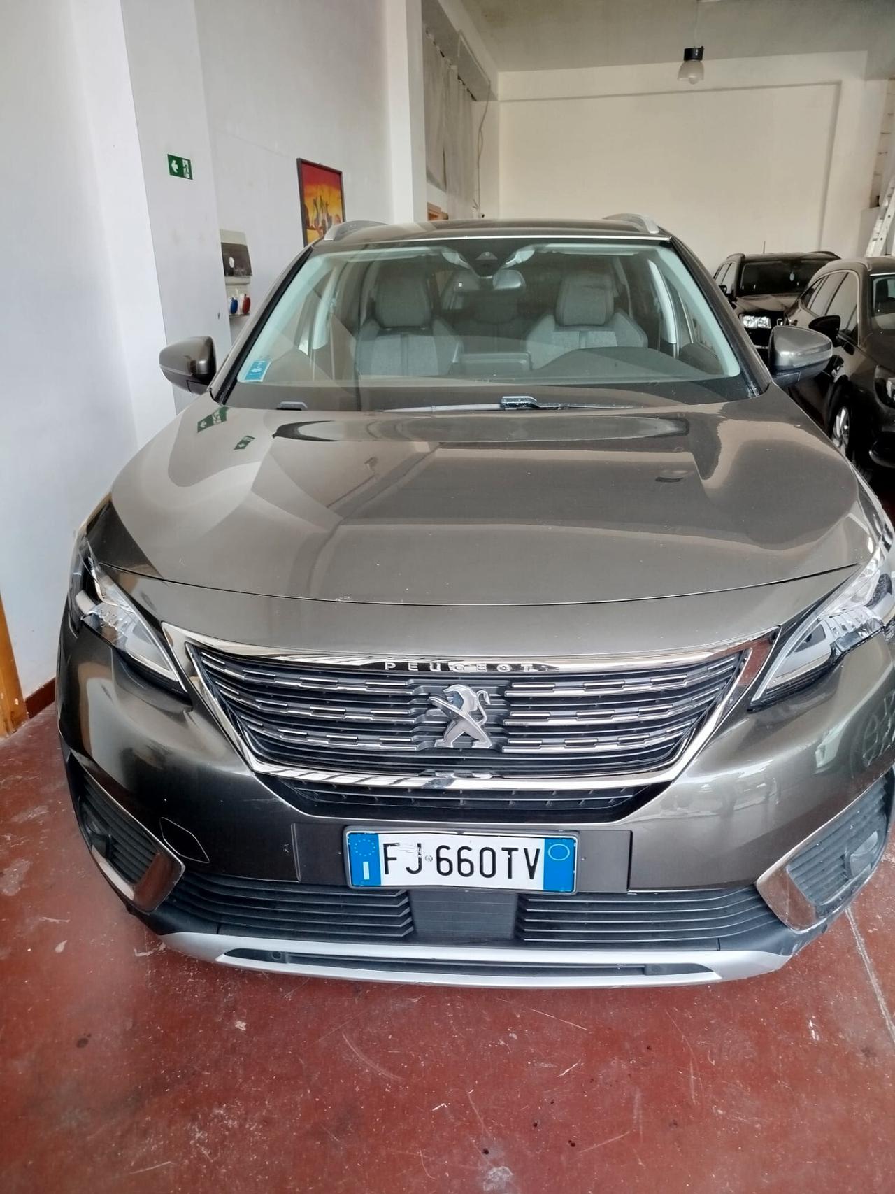 Peugeot 5008 BlueHDi 120 S&S Allure