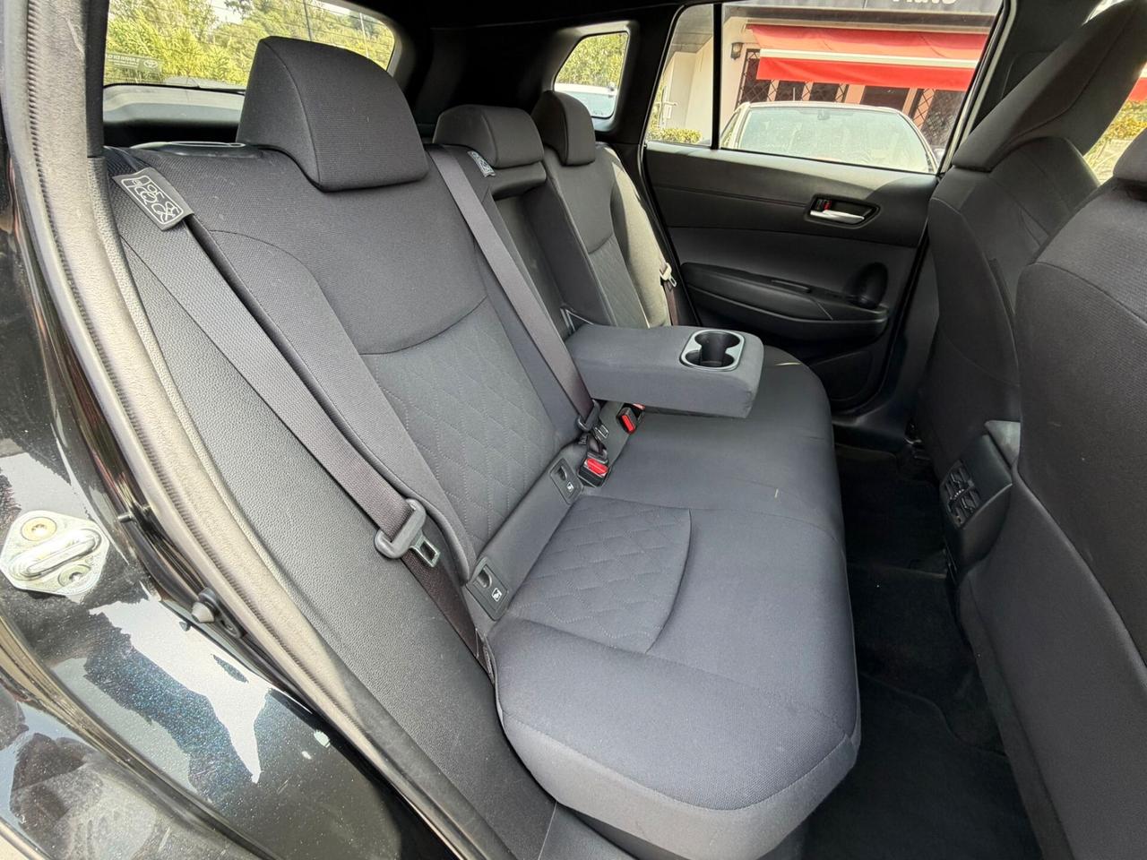 Toyota Corolla Cross 2.0 Hybrid 197 CV E-CVT Trend