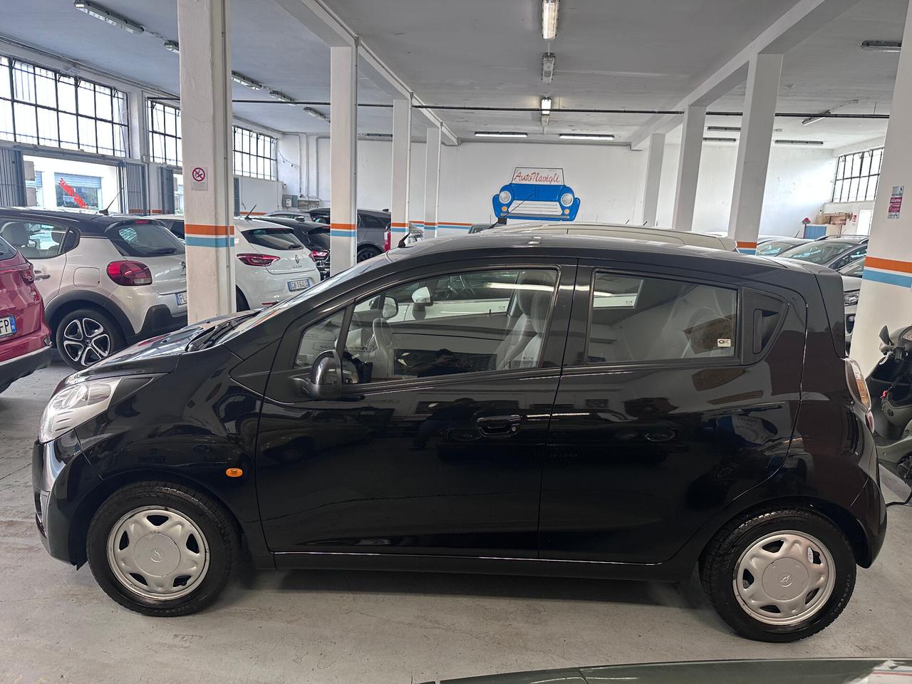 Chevrolet Spark 1.0 LS . Autonavigli