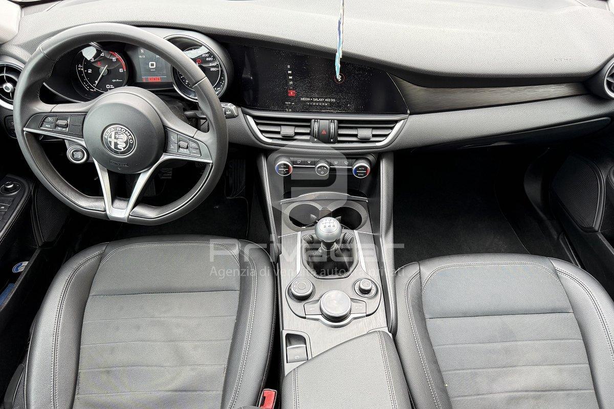 ALFA ROMEO Giulia 2.2 Turbodiesel 150 CV Business Launch Edition