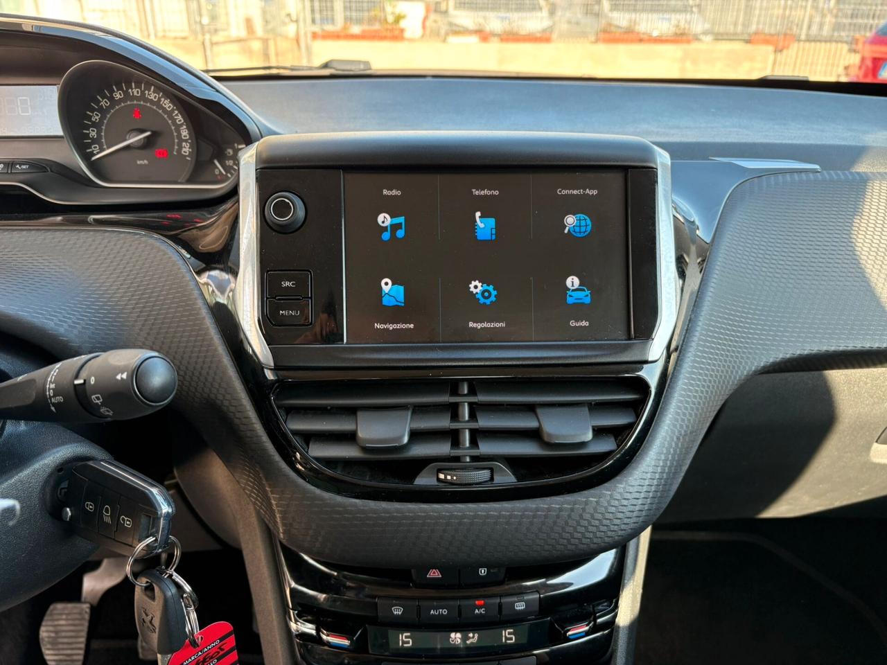 Peugeot 208 BlueHDi 75 5 porte Allure