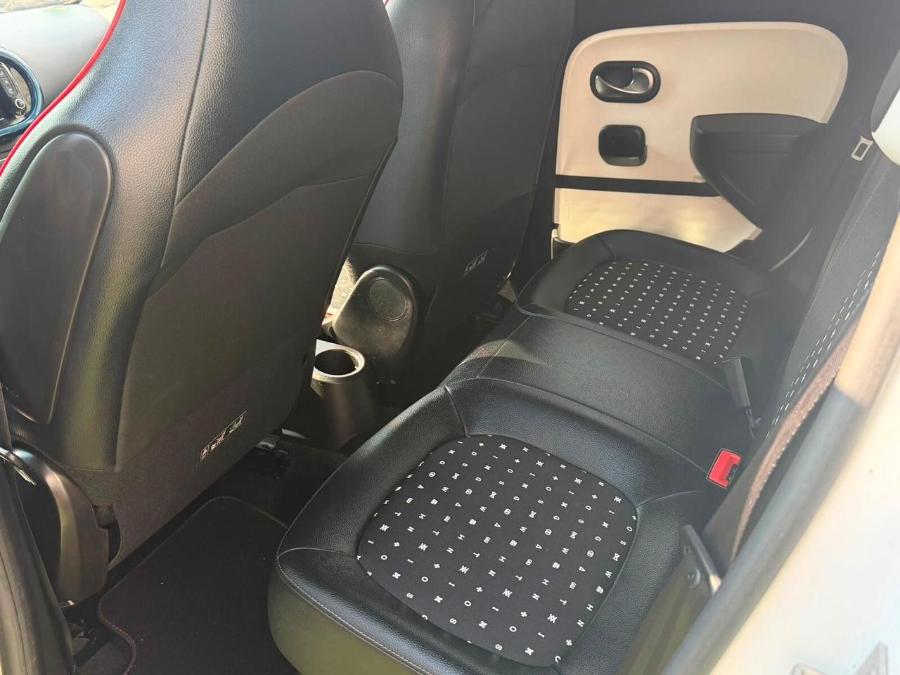 Renault Twingo 1.0 65 CV 73CV SIGNATURE ALL. UNICA, LED,NAVI,SENSORI,NEOPATENTATI,UNIPRO