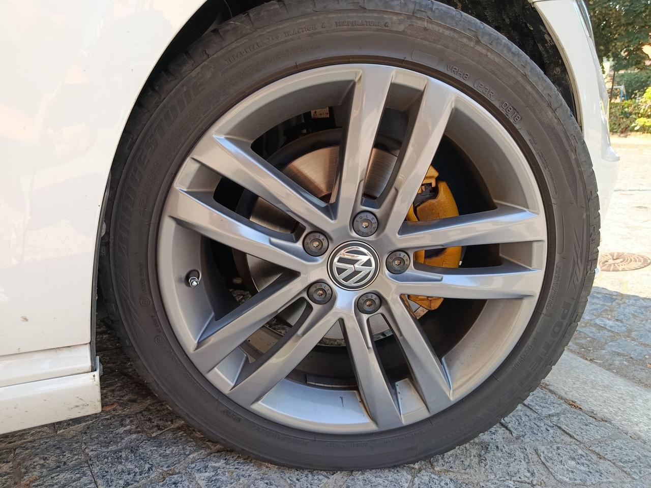 Volkswagen Golf 2.0 TDI BluEmotion R-Line #6035