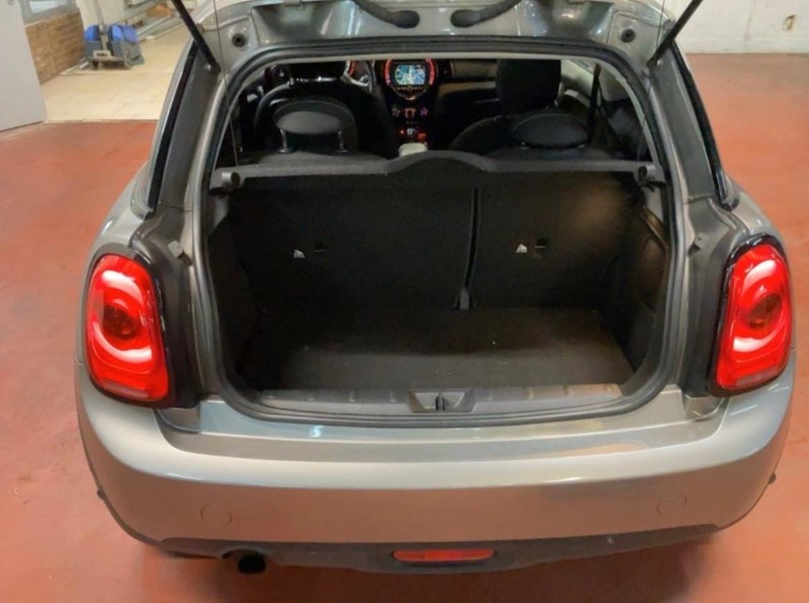 Mini 1.5 Cooper D Business