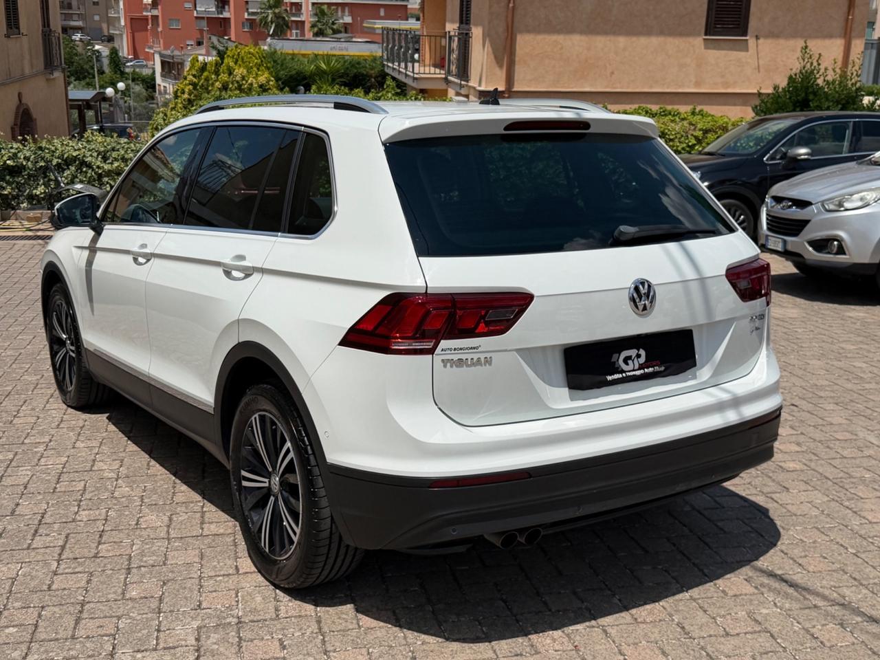 Volkswagen Tiguan 2.0 TDI SCR DSG Business BlueMotion Technology