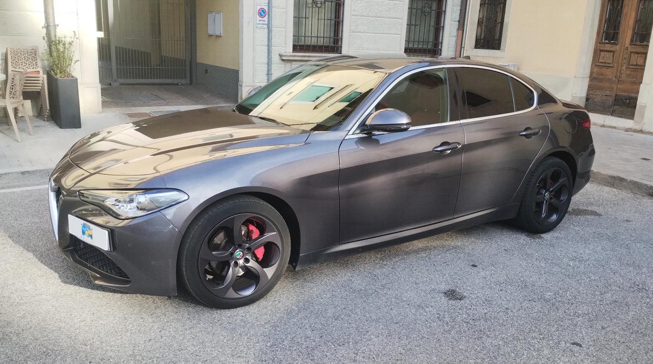 Alfa Romeo Giulia 2.2 Turbodiesel 160 CV AT8 Executive