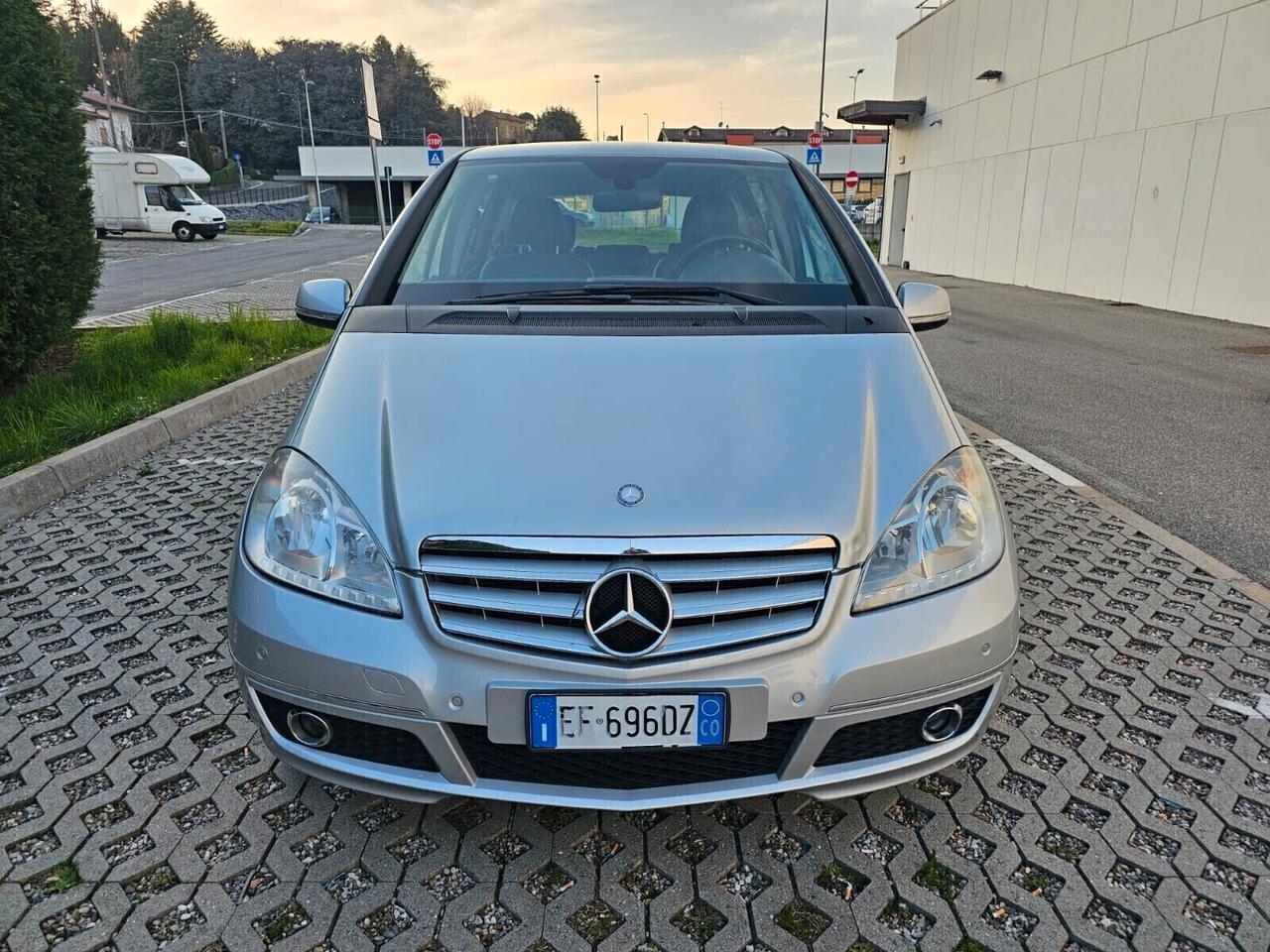Mercedes-benz A 160 benzina