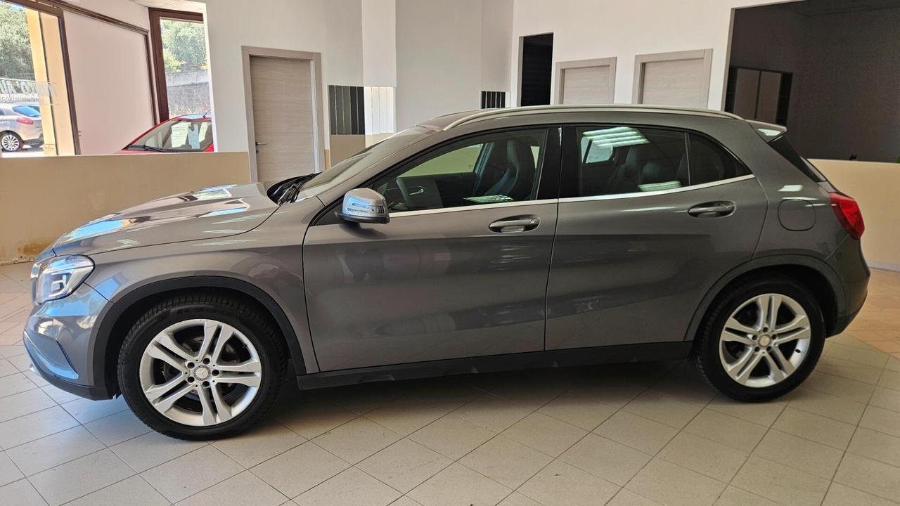 Mercedes-benz GLA 200 d Premium
