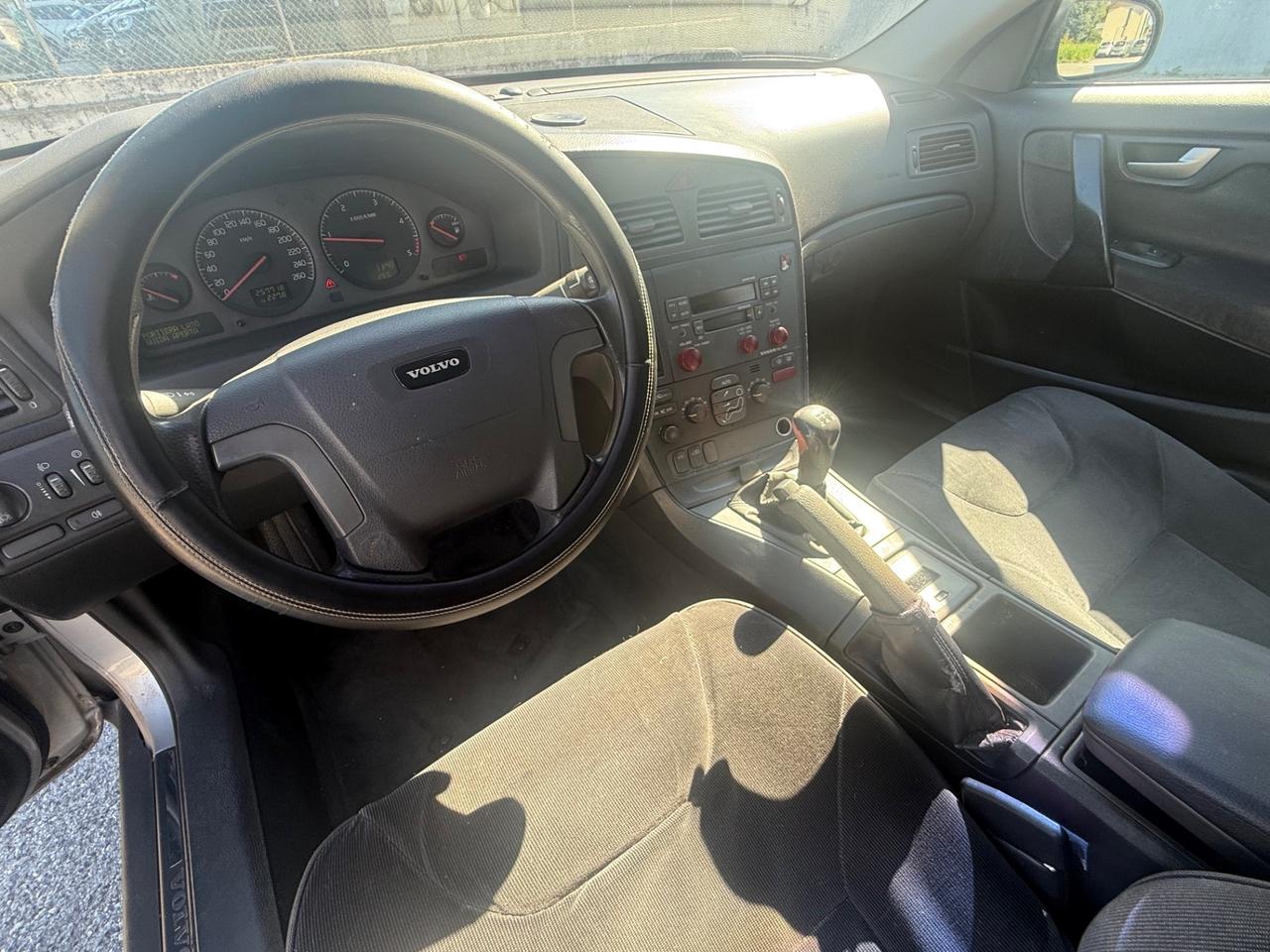Volvo V70/XC70 V70 2.5 D cat Business