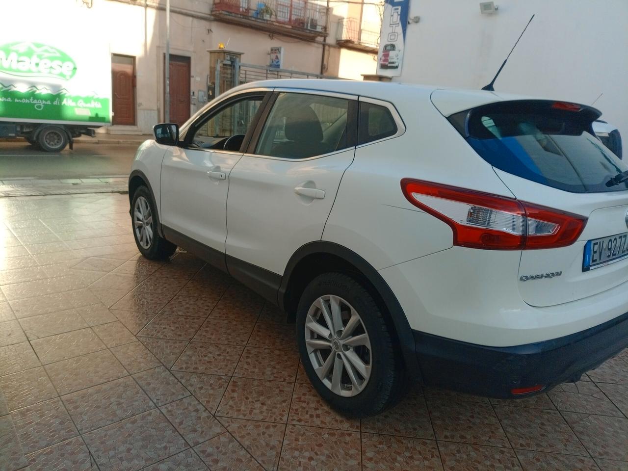 Nissan Qashqai 1.5 dCi Tekna