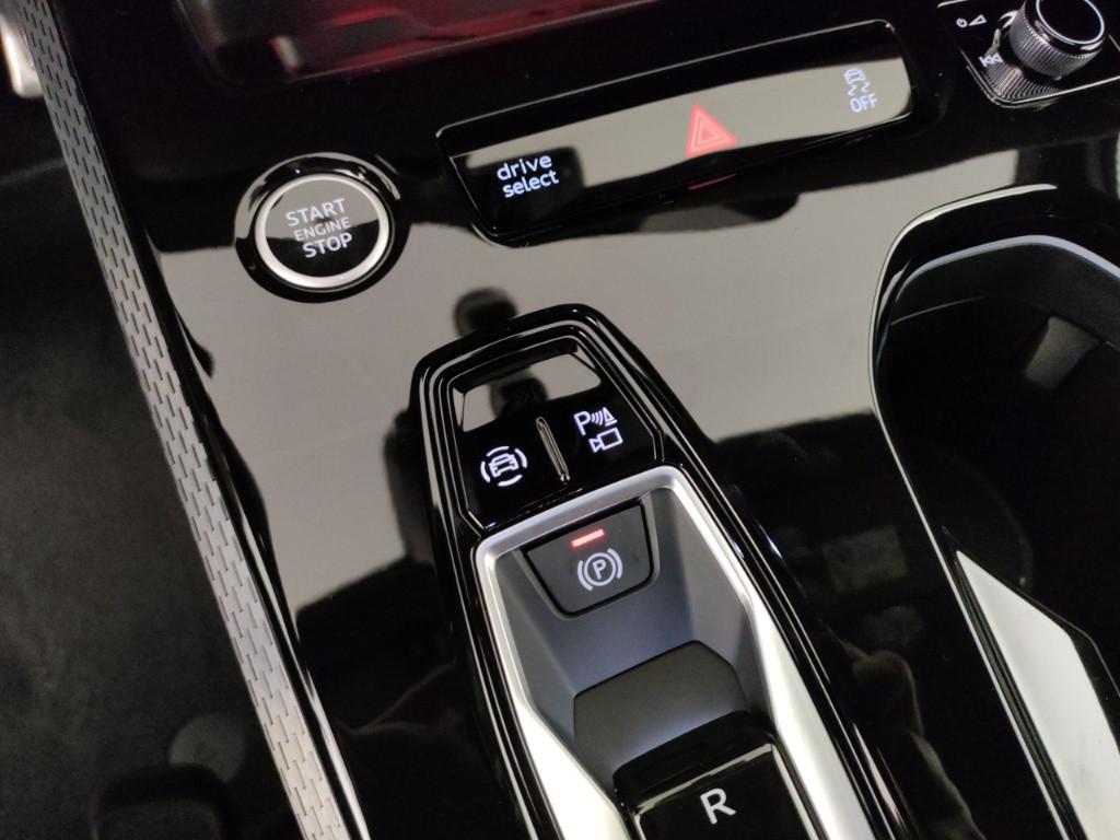 AUDI A5 Avant 40TDI mhev+ S-line edition 204cv S-tronic