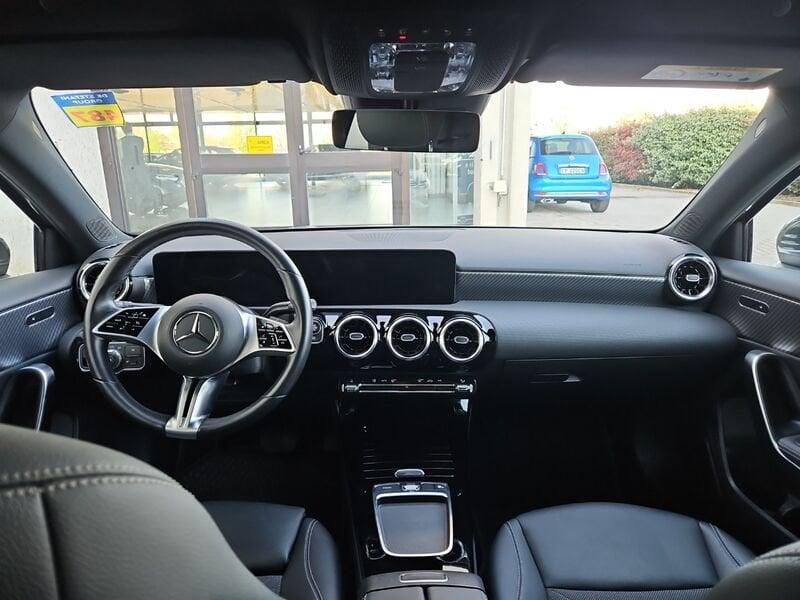 Mercedes-Benz Classe A A 180 d Progressive Advanced