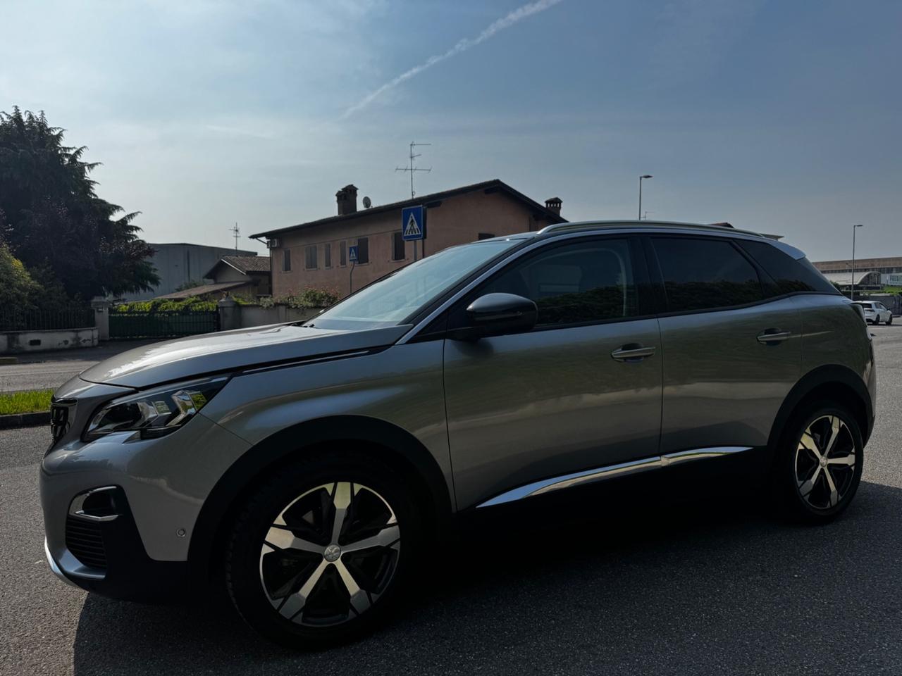 Peugeot 3008 BlueHDi 120 S&S Business