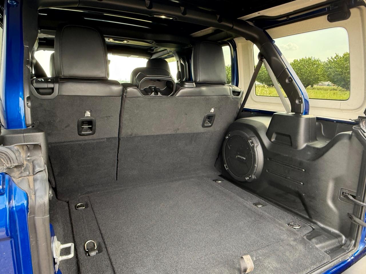 Jeep Wrangler Unlimited 2.2 Mjt II Sahara "STRAFULL-65000KM"