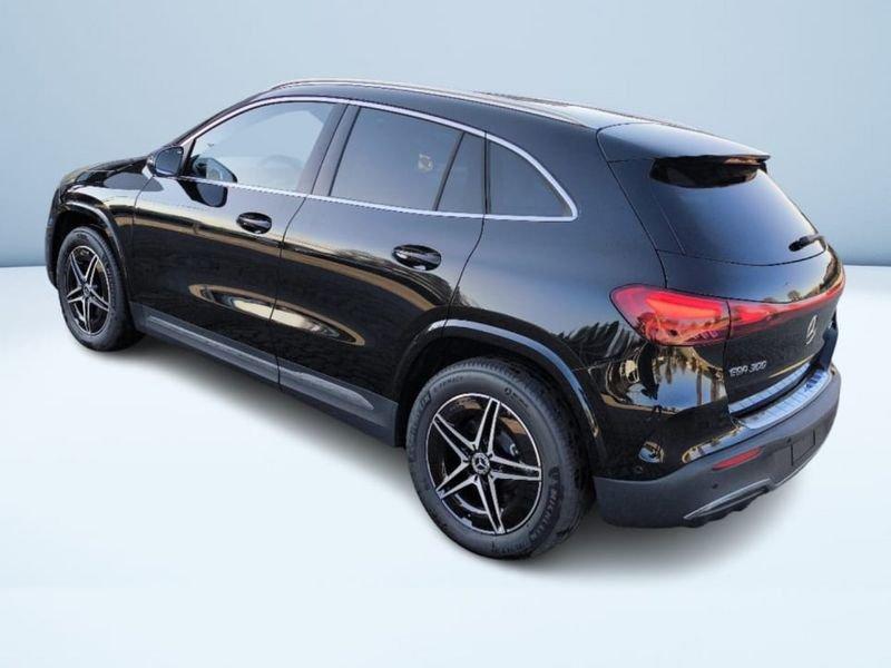 Mercedes-Benz EQA 300 4Matic AMG Line Advanced Digital Edition