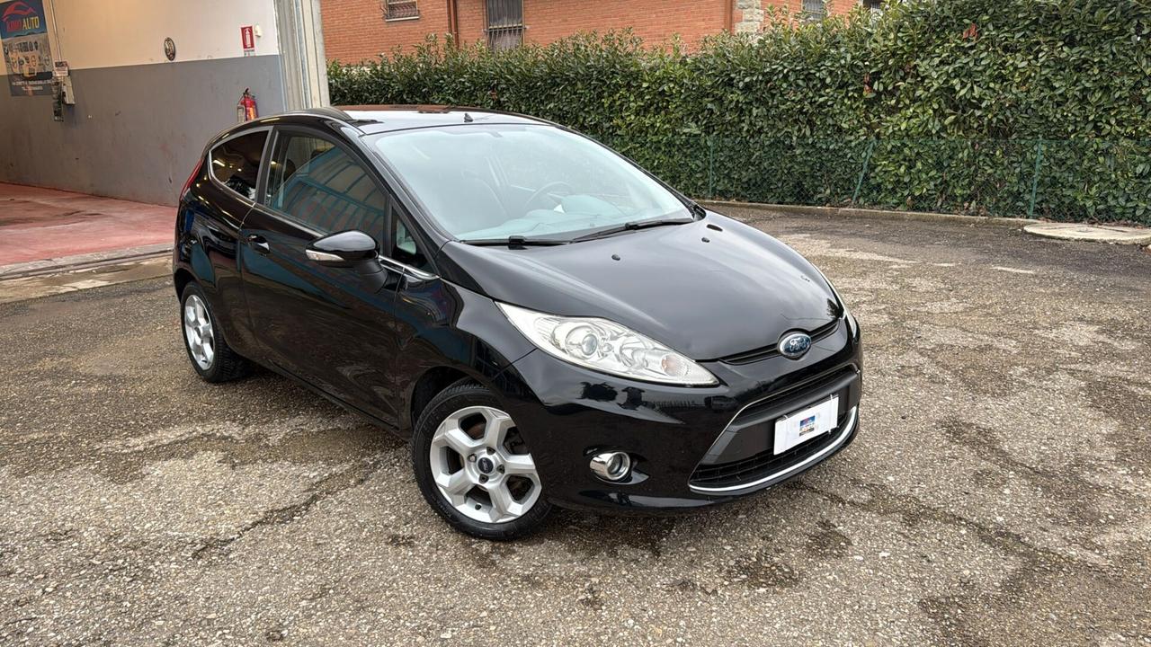 Ford Fiesta 1.4 TDCi 70CV 3 porte Titanium