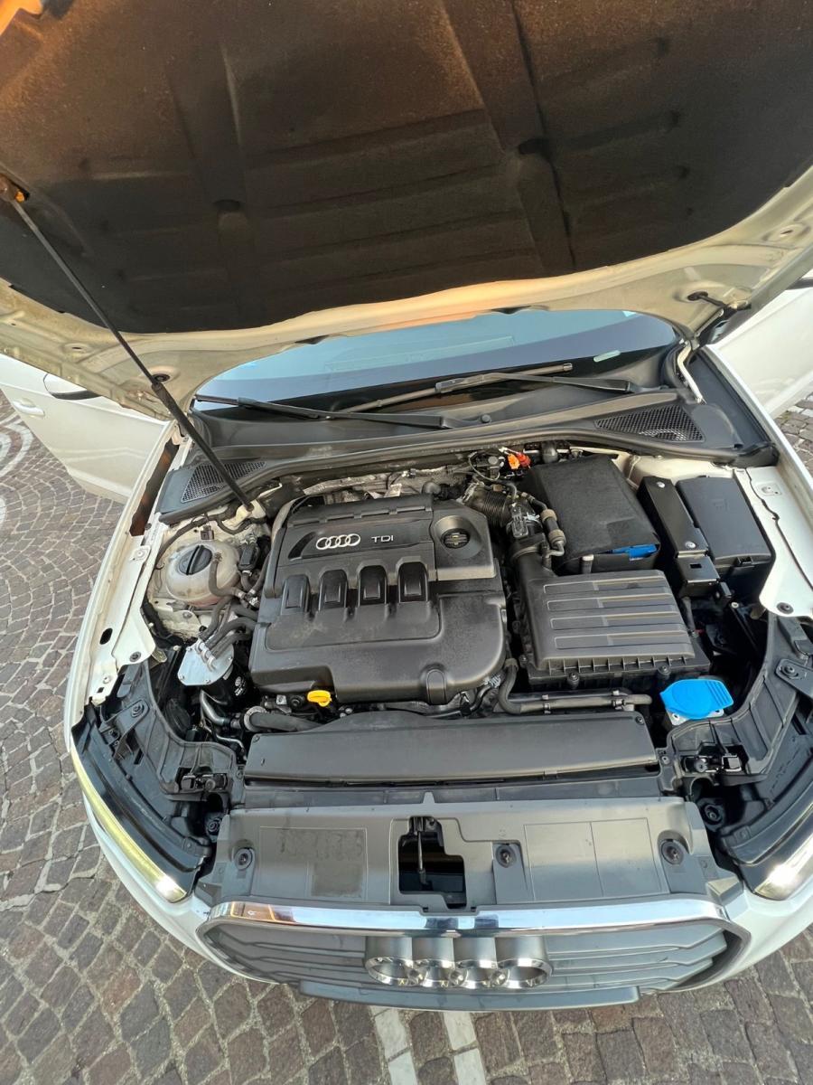 AUDI A3 Sportback 1.6 TDI clean diesel Ambition