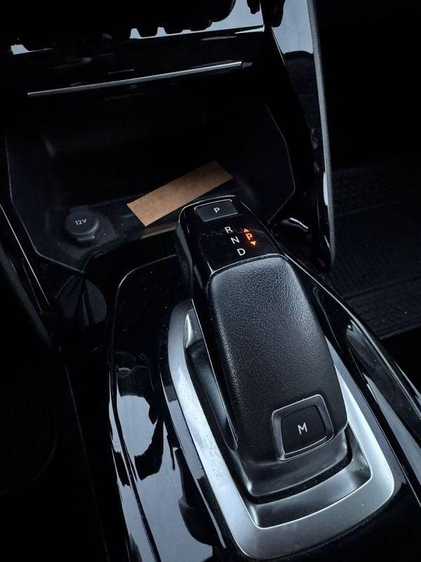 Peugeot 2008 2008 BlueHDi 130 S&S EAT8 Allure Pack