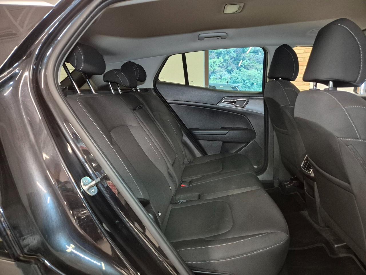 Kia Sportage 1.6 CRDi MHEV DCT Business