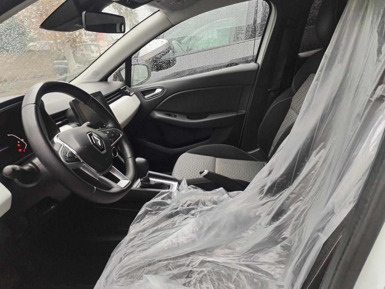 Renault Clio Full Hybrid E-Tech 140 CV 5 porte Intens