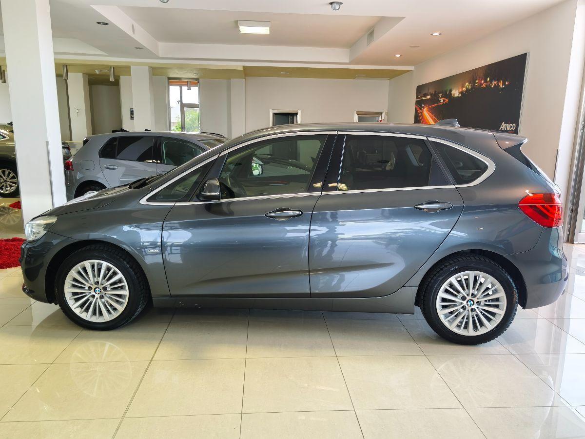 BMW Serie 2 218d Active Tourer Luxury 54.000 Km