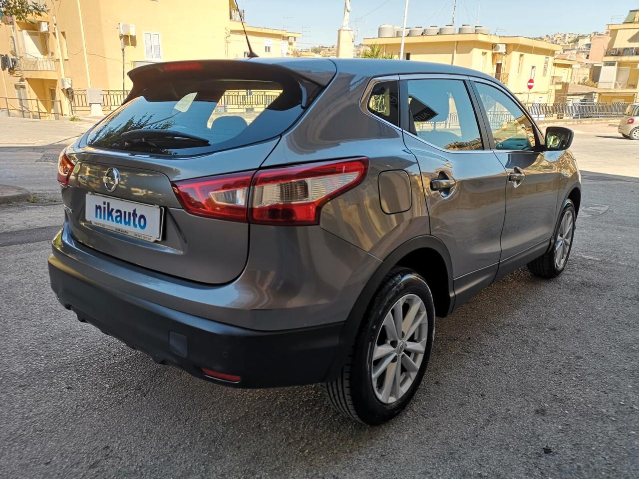 NISSAN Qashqai 1.5 dCi 110 CV Acenta 2016