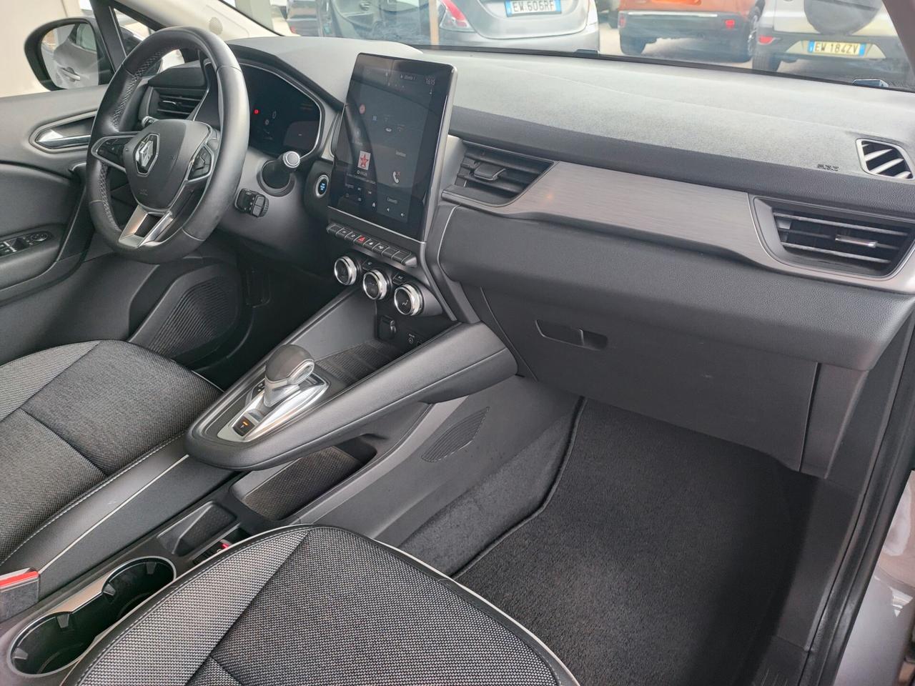 Renault Captur Plug-in Hybrid E-Tech 160 CV Initiale Paris