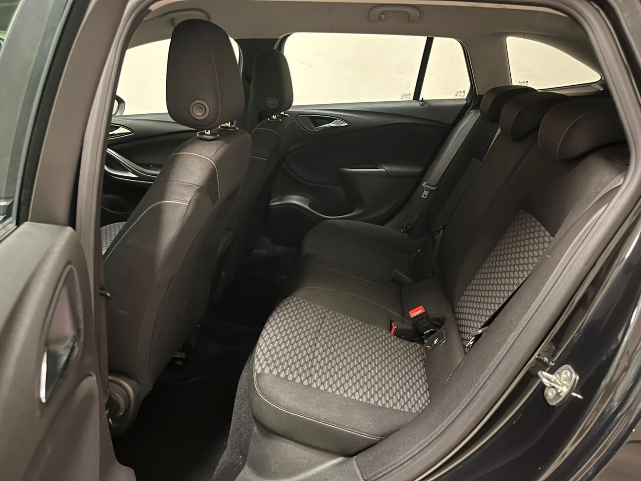 Opel Astra 1.6 CDTi 110CV Start&Stop Sports Tourer Business