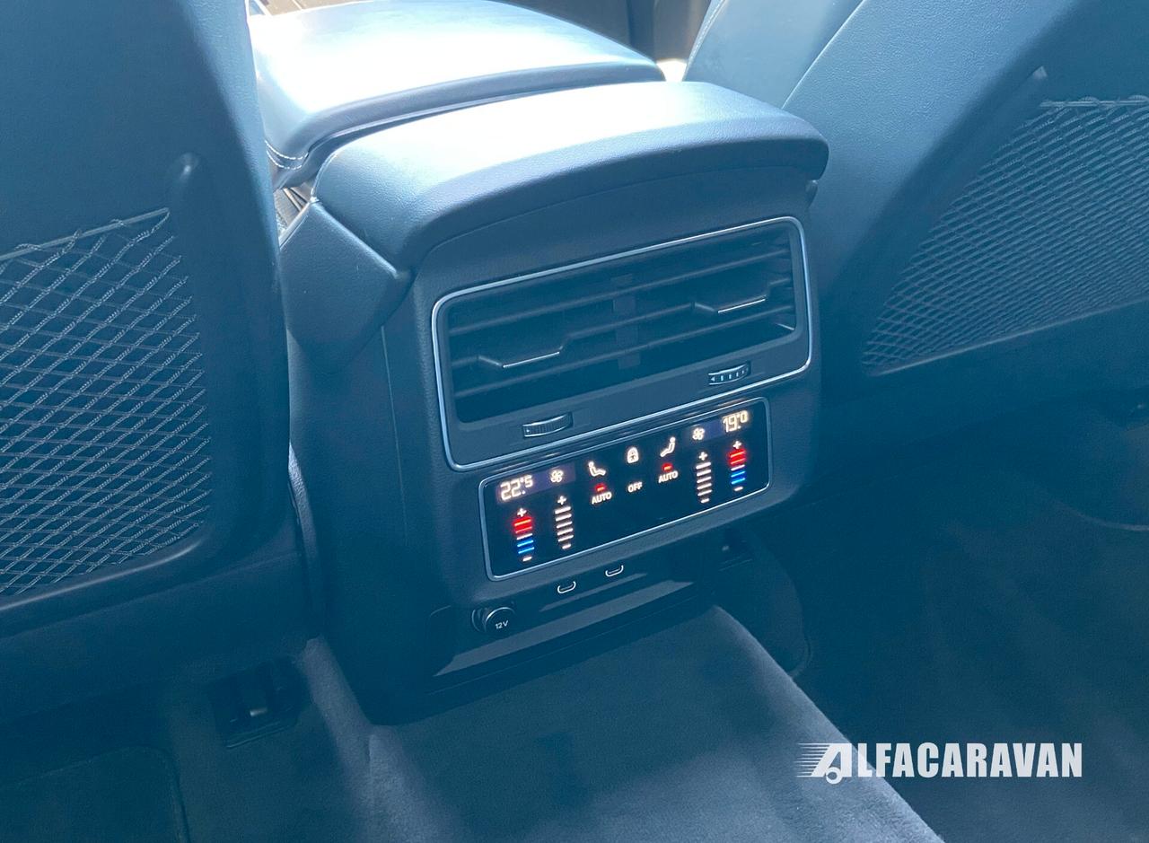 Audi SQ8 4.0 tfsi quattro tiptronic